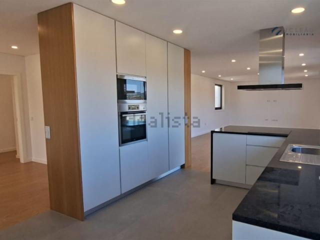 Apartamento venda em Valongo, Campo