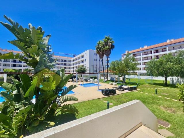 Apartamento alugar em Quarteira, Vilamoura