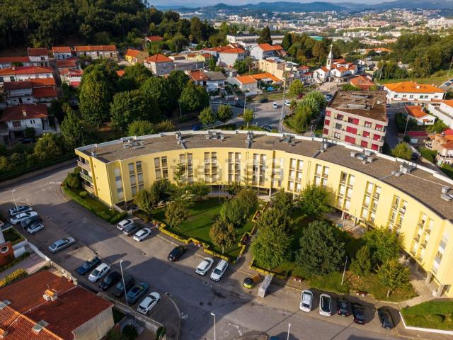 Apartamento venda em Candoso (Santiago) e Mascotelos, Guimarães
