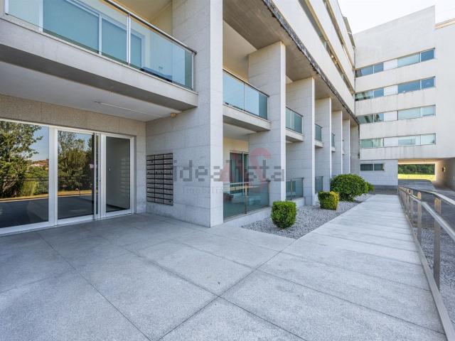 Apartamento venda em Candoso São Tiago e Mascotelos, Guimarães