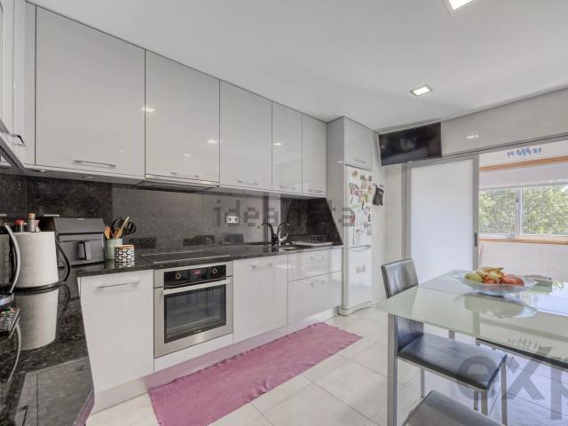 Apartamento venda em Vilar de Andorinho, Vila Nova De Gaia