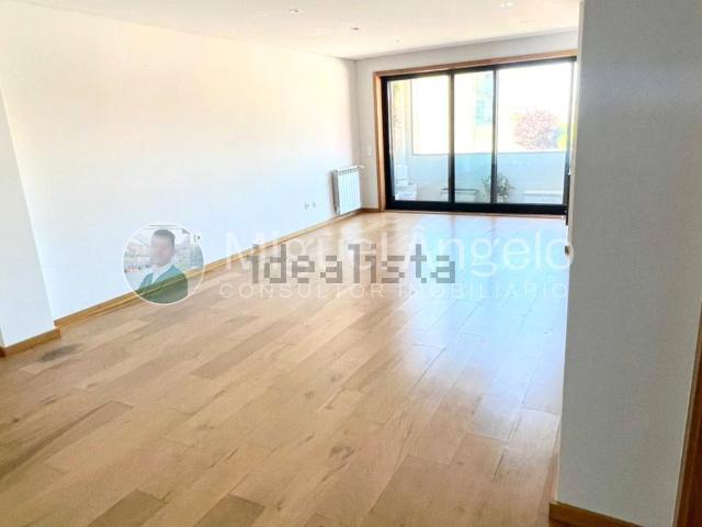 Apartamento alugar em Vila Nova De Gaia, Porto