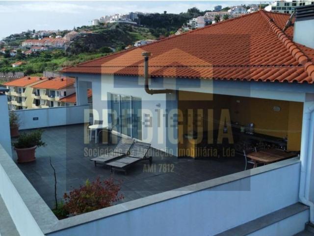 Casa venda em Caniço de Baixo, Santa Cruz
