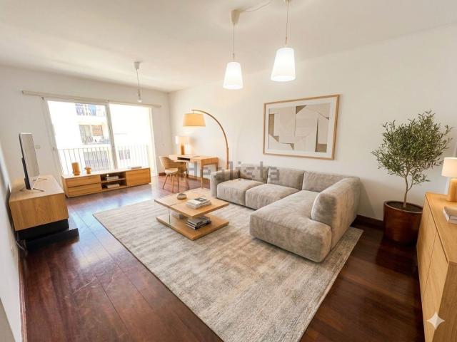 Apartamento venda em Azenha, Santa Cruz