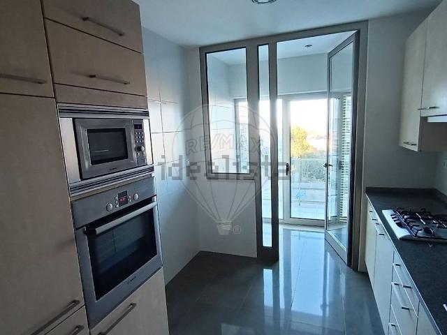 Apartamento alugar em Afurada, Vila Nova De Gaia
