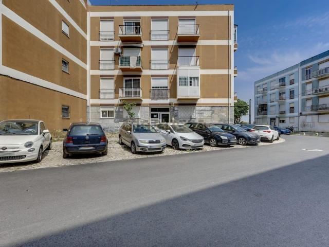 Apartamento venda em Almada, Setúbal
