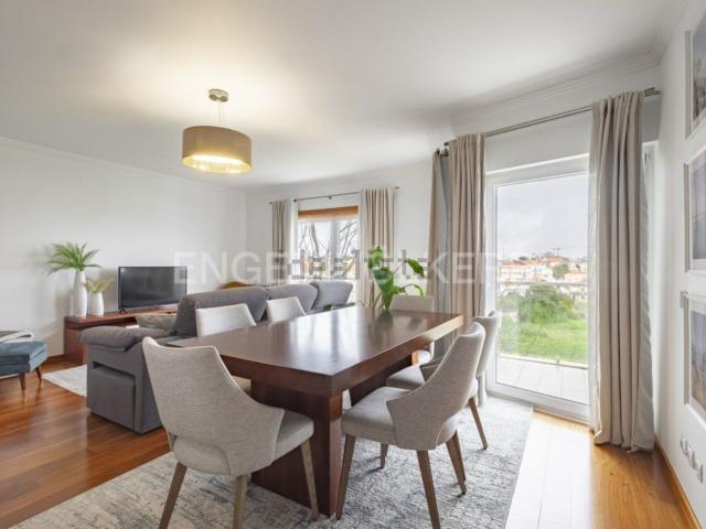 Apartamento venda em Almada, Setúbal