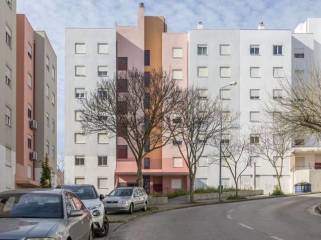Apartamento venda em Caparica, Bairro Boa Esperança