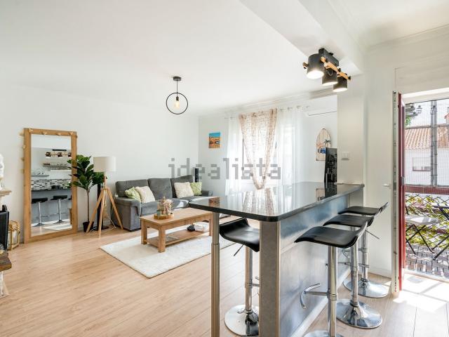 Apartamento venda em Funchalinho, Almada