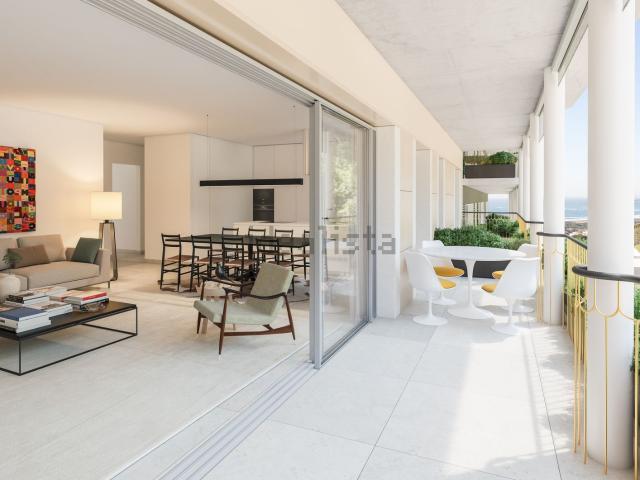 Apartamento venda em Capuchos, Almada
