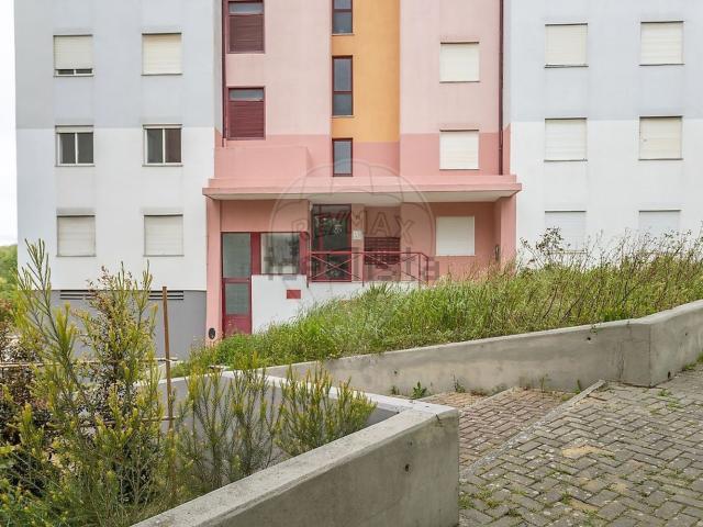 Apartamento alugar em Fomega, Almada