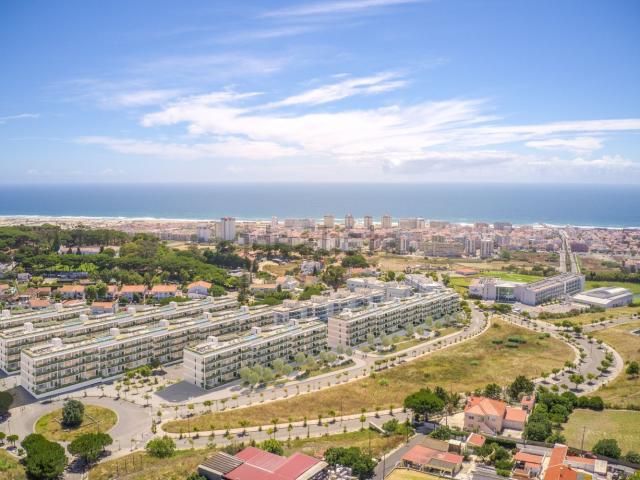 Apartamento venda em Capuchos, Almada