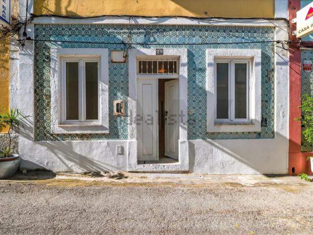 Apartamento venda em Almada, Setúbal