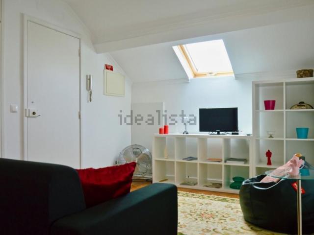 Apartamento alugar em Murfacém, Almada