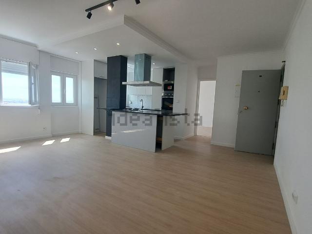 Apartamento venda em Alcaniça, Almada