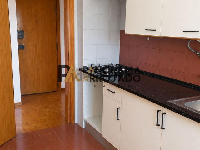 Apartamento venda em Alcaniça, Almada