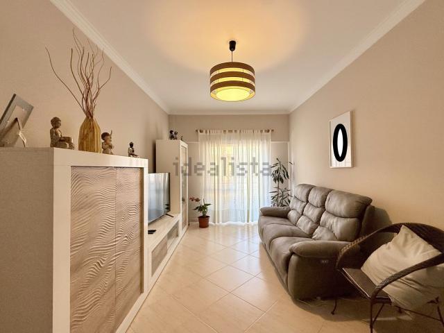 Apartamento venda em Almada, Setúbal
