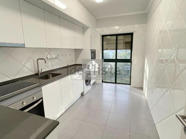 Duplex venda em Almada, Setúbal