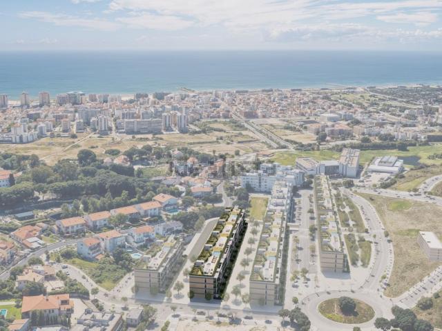 Apartamento venda em Capuchos, Almada