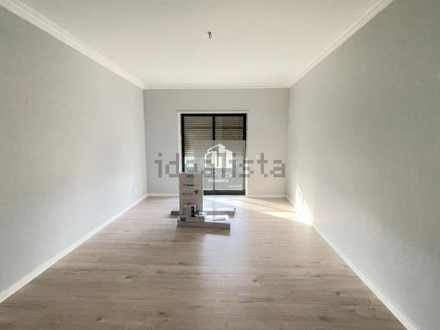 Duplex venda em Almada, Setúbal