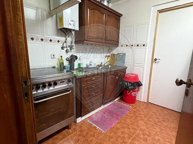 Apartamento venda em Alcaniça, Almada