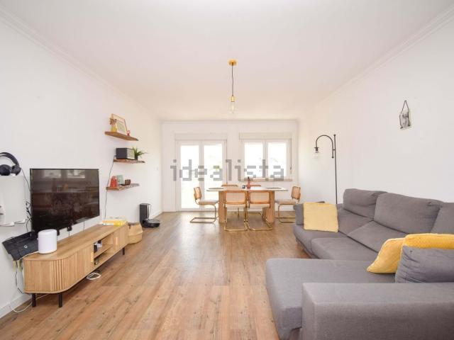 Apartamento venda em Carregado