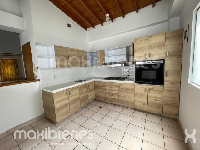 Apartamento en arriendo en La Floresta, Medellín