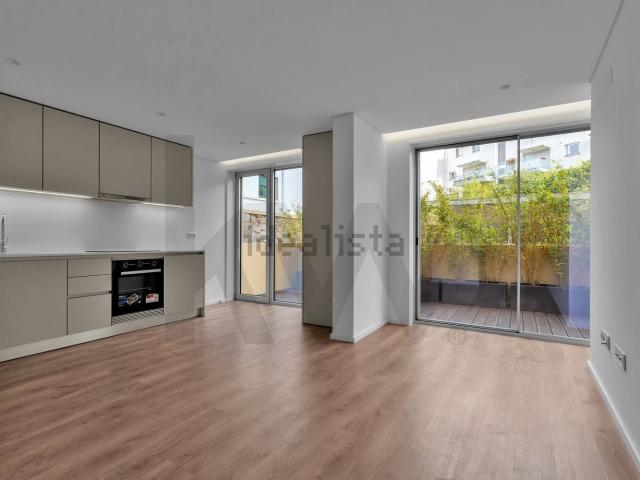 Apartamento alugar em Porto, Cedofeita