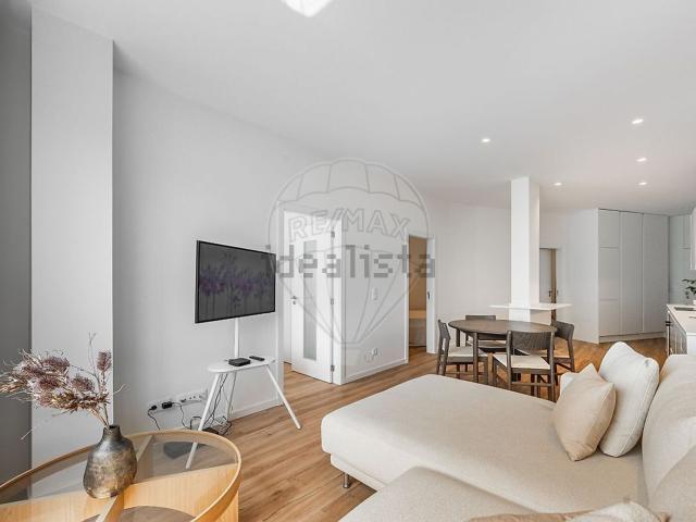Apartamento venda em Porto, Lordelo Do Ouro