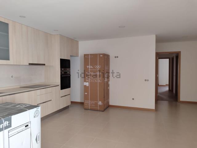 Apartamento alugar em Bairro do Barrocal, Castelo Branco