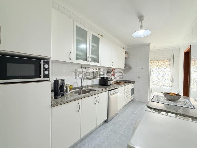 Apartamento venda em Maia, Barca