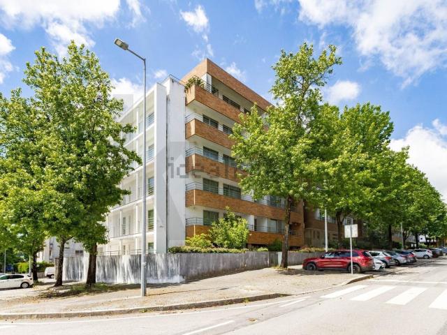 Apartamento alugar em Maia, Barca