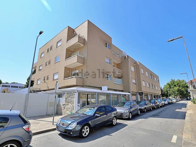 Apartamento alugar em Maia, Barca