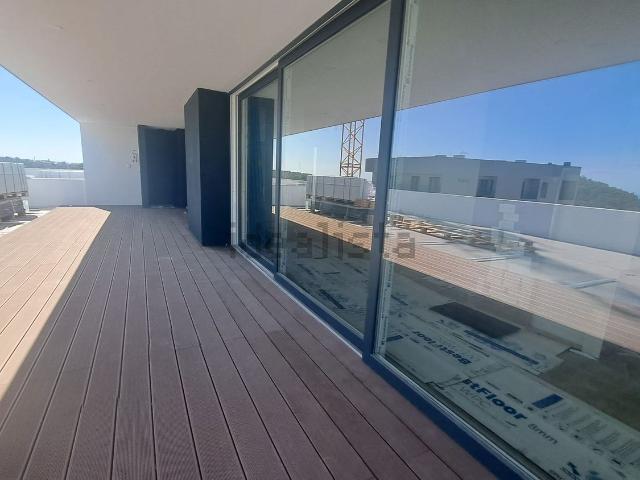 Apartamento venda em Castelo, Sesimbra
