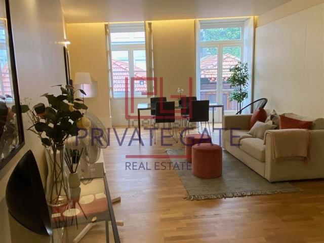 Apartamento venda em Conjunto Urbano da Ribeira, Porto