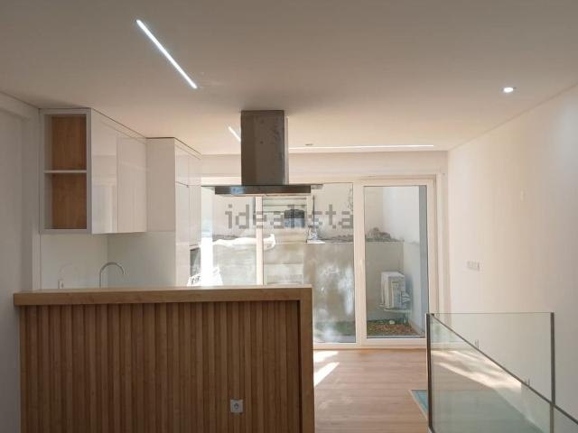 Duplex venda em Porto, Cedofeita