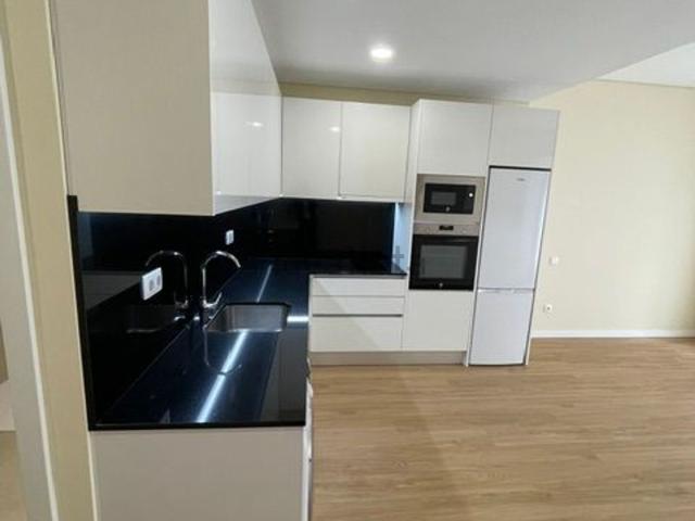 Apartamento alugar em Monte Pedral, Porto