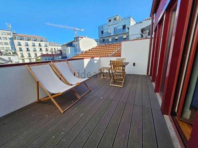 Apartamento venda em Conjunto Urbano da Ribeira, Porto