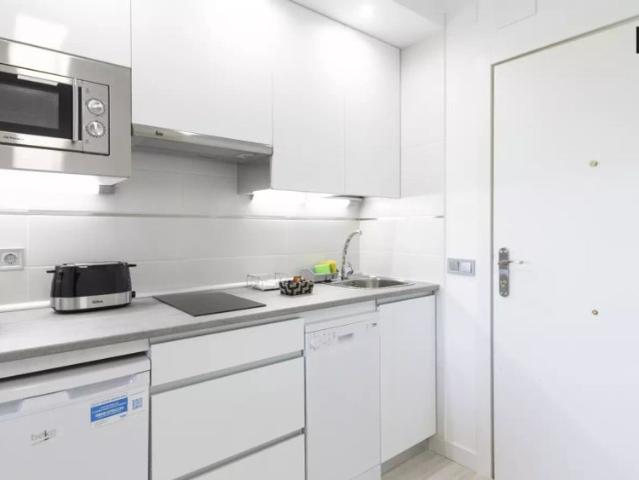 Estudio en alquiler en Salamanca, Madrid