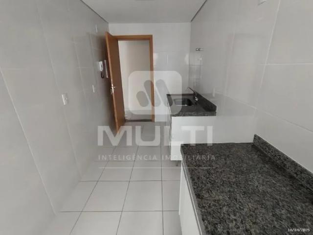 Apartamento venda em Região Geográfica Imediata de Uberlândia, Oliveira Fortes