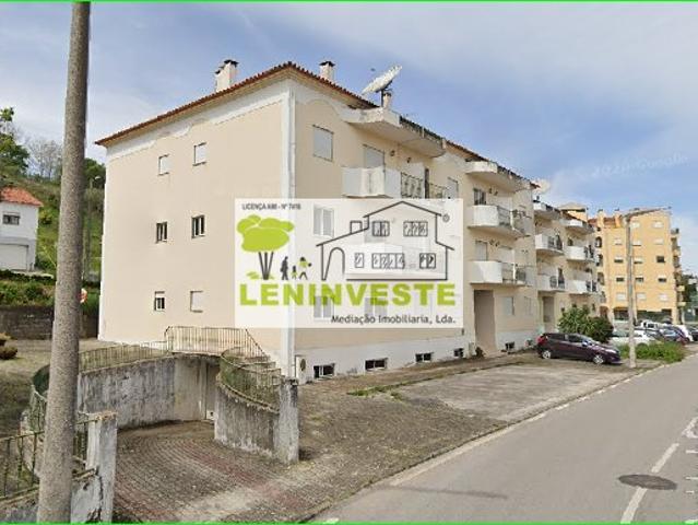 Apartamento venda em Batalha, Leiria