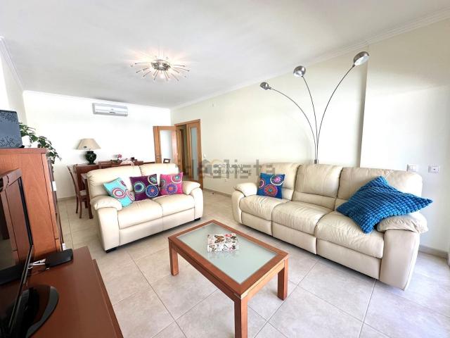 Apartamento venda em Albufeira e Olhos de Água, Albufeira