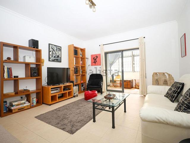 Apartamento alugar em Bairro Operário, Lagos