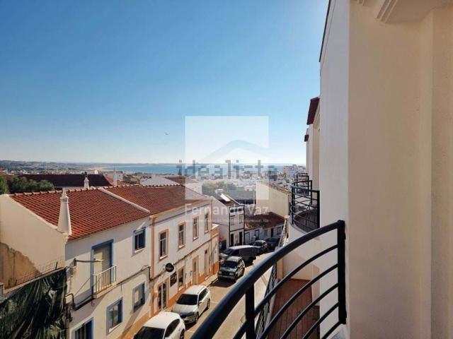 Apartamento venda em Bairro Operário, Lagos