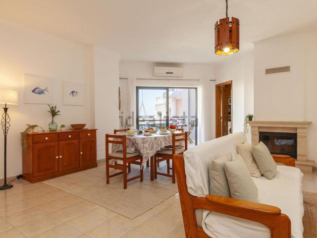 Apartamento alugar em Bairro Operário, Lagos