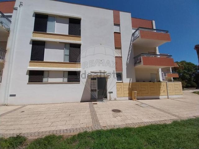 Apartamento venda em Quarteira, Vilamoura