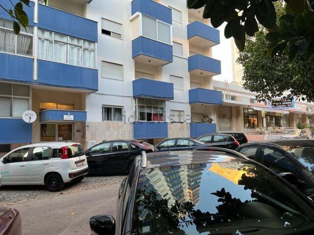 Apartamento venda em Quarteira, Vilamoura