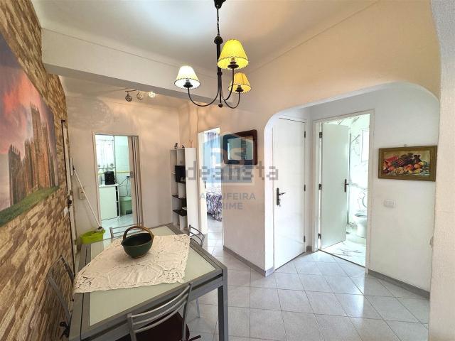 Apartamento venda em Quarteira, Loulé