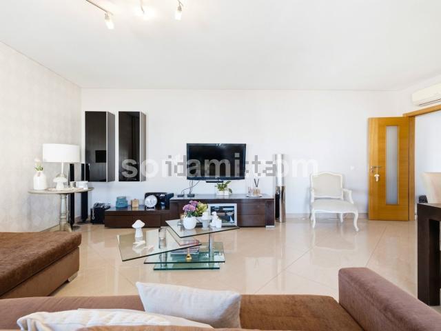 Apartamento venda em Vilamoura, Loulé