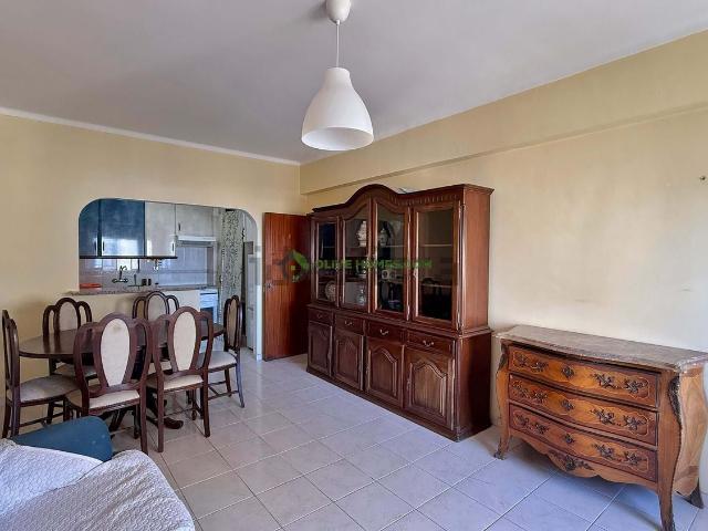 Apartamento venda em Quarteira